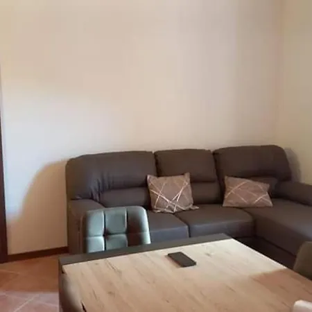 Casa Petrari Alt Air * Овиндоли